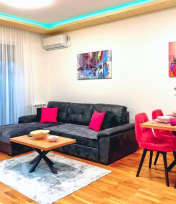Cacak Apartment | Royal Apartman