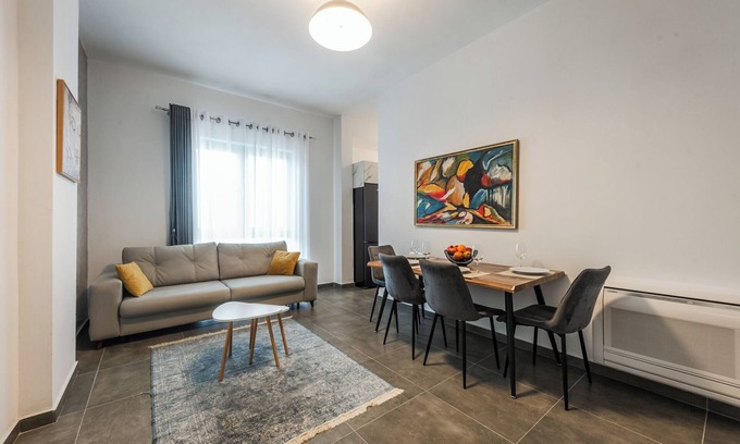 Durres Apartment | Royal Hill Apartment 3 by PS