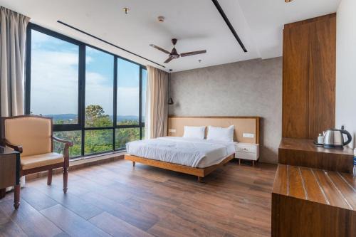 Pattambi Hotel | Royal Holidays & Stays