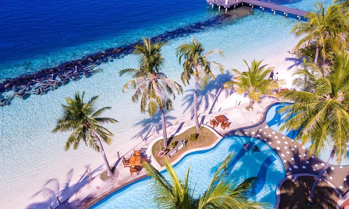 Horubadhoo Island Resort | Royal Island Resort & Spa