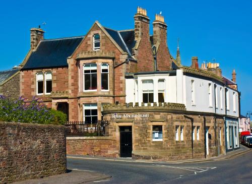 Dunbar Hotel | Royal Mackintosh Hotel