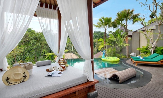 Tegallalang House | Royal One Bedroom River View Villa, Ubud