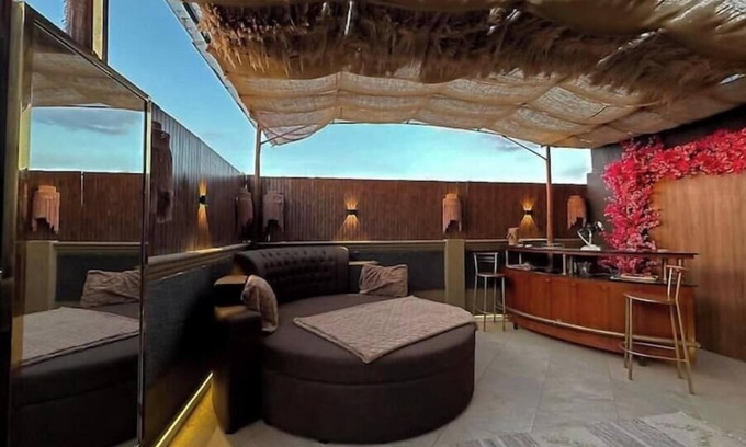Sheikh Zayed City Apartment | Royal Suite