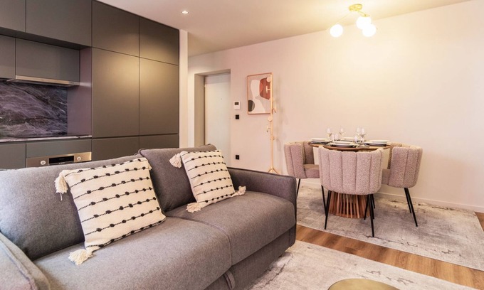 Mafamude Apartment | RUAH Q - Quiet Flat by LovelyStay