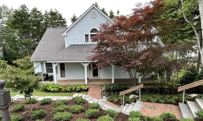 Bailey Island House | Rudman's Retreat. Deep waterfront 2 Bedroom home with spectacular sunset views.