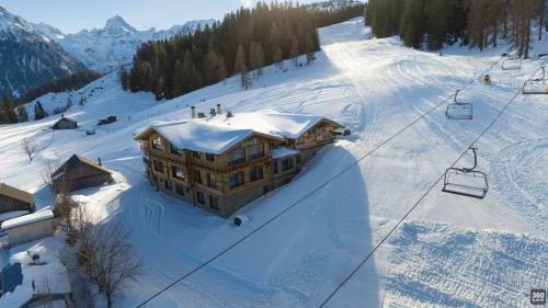 Buerserberg Apartment | Rufana Alpsuite