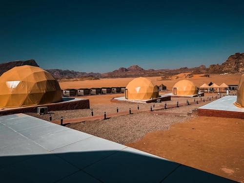 Wadi Rum Cabin | Rum Crowne plaza camp