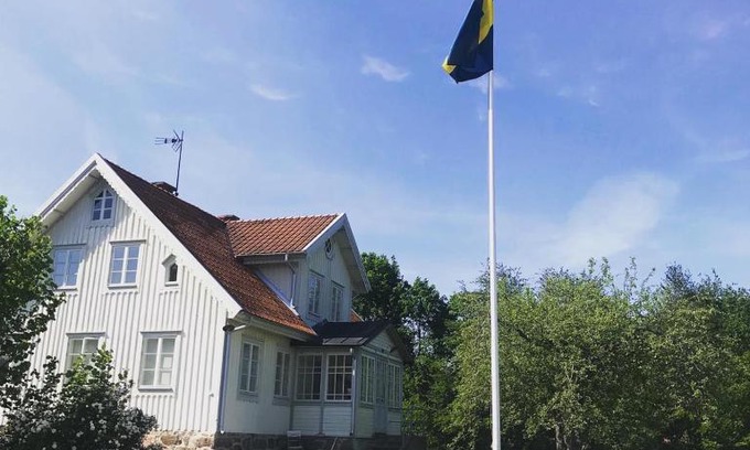 Holmsjo House | Rum på hästgård