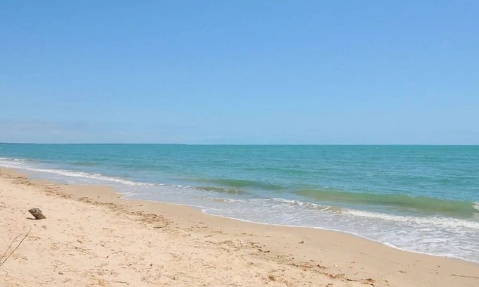 Fraser Coast House | Rumah Pantai - right on the beach!