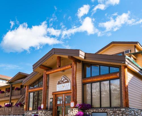 Canmore Cabin | Rundle Mountain Lodge