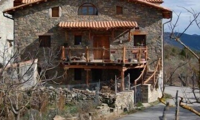 Coscojuela de Sobrarbe Cottage | Rural apartment Borda Falceto for 2 people