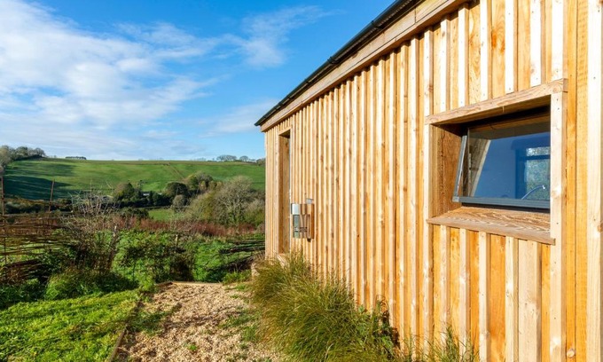 Burgh Island House | Rural Hillside Retreat