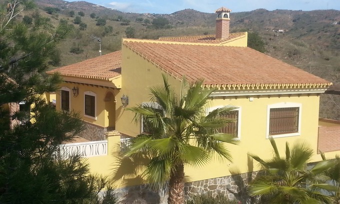 Rincon de la Victoria Cottage | RURAL HOUSE LOS GONZALEZ