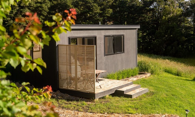 Whangarei Cabin | Rural sunset views from Crane Road Cabin