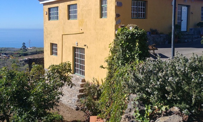 Chio Villa | Rural Villa with Parking and Pool on 5000sq.m of Private Land