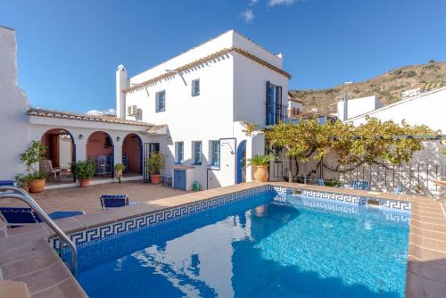 Moclinejo House | Rural village with amazing views