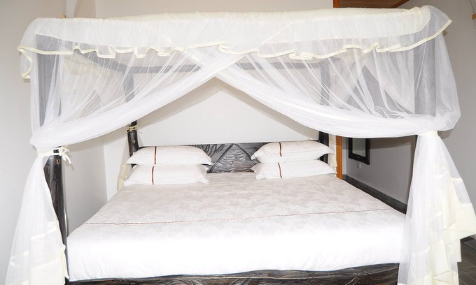 Buhongo House | Rushel kivu Resort kayove