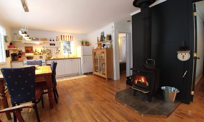 Mont-Tremblant Ski Chalet | Rusti Shak/Chalet/Waterfront/Pet Friendly🐾/Mont-Tremblant/Laurentide