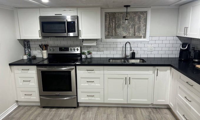 York - Haig House | Rustic and spacious unit near the Falls