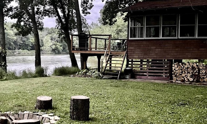Janesville House | Rustic Cabin River Retreat!
