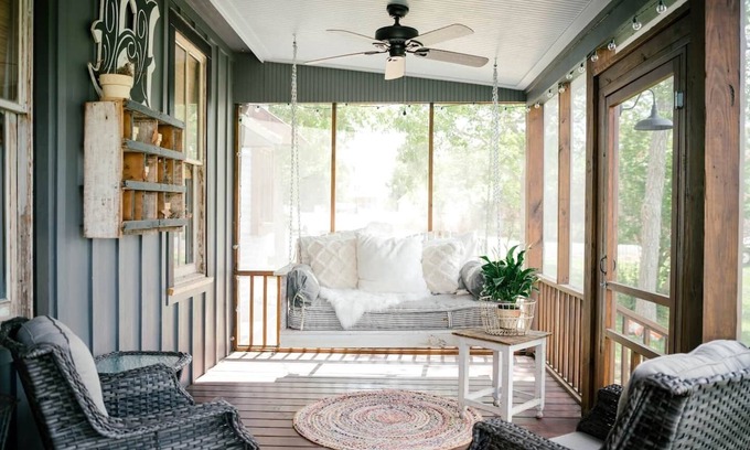 Fayetteville Apartment | Rustic Charm Meets Modern Flair | The Rusty Clover