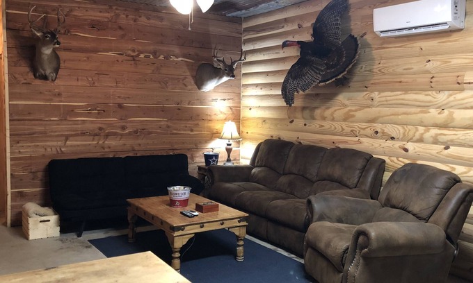 Cunningham Apartment | Rustic country hide away