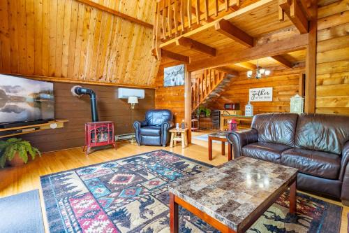 Fancy Gap House | Rustic Fancy Gap Vacation Rental with Fire Pit