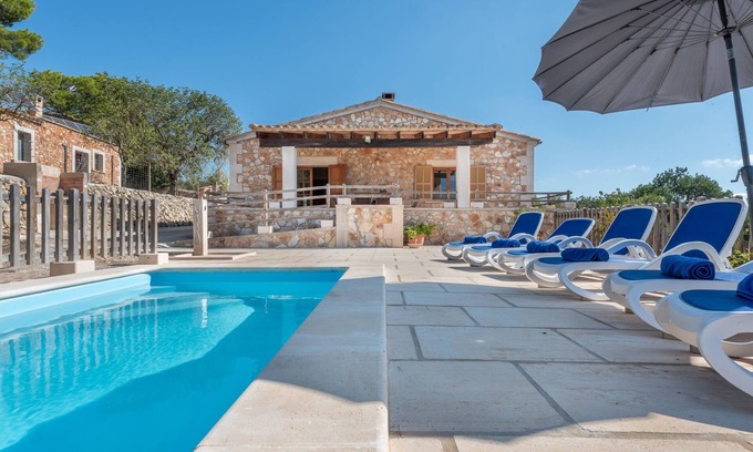 Son Antem Villa | Rustic Finca "Saresta den Rumbet" with Pool, Garden, Terrace & Wi-Fi
