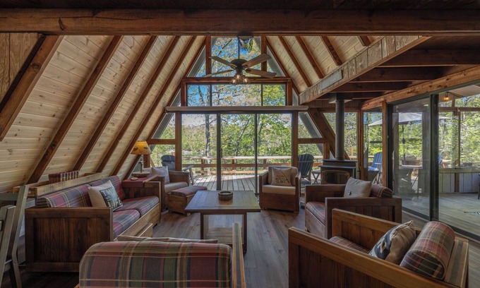 Innsbrook Ski Chalet | Rustic Fox by Innsbrook Vacations!