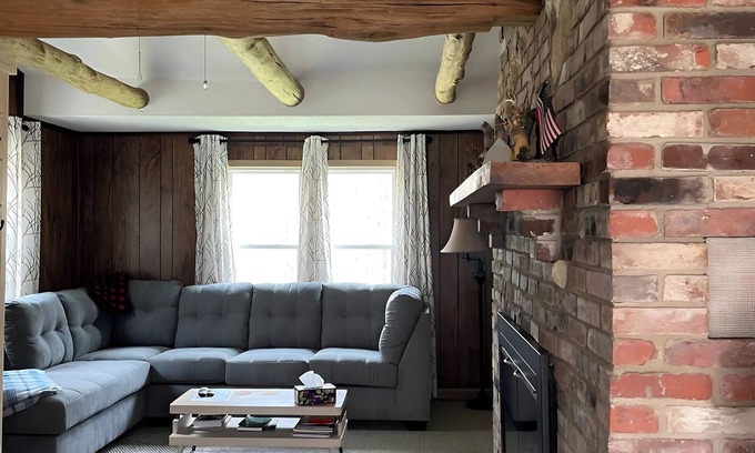 Fryburg Cabin | Rustic Hogback Lodge + Nature's Tranquility