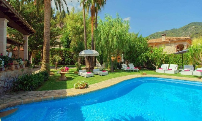 Mancor de la Vall Villa | Rustic House in Mancor with Pool