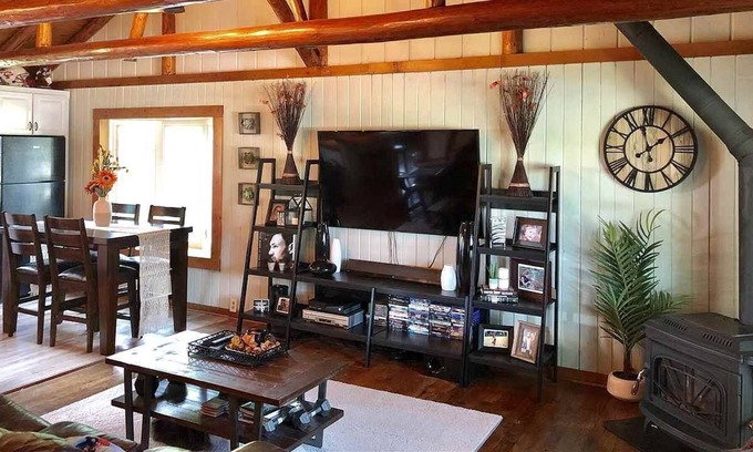 Cedar Falls House | Rustic 'Log Cabin' in Quiet CF Neighborhood!