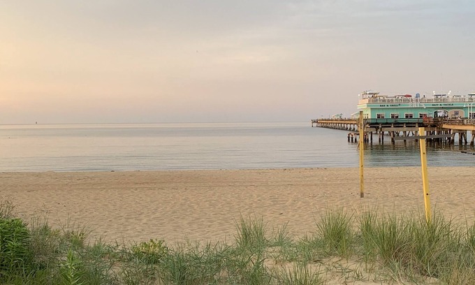 Norfolk House | Rustic Ocean View Beach House - BEST Location in Ocean View! 2 bed/1 bath House