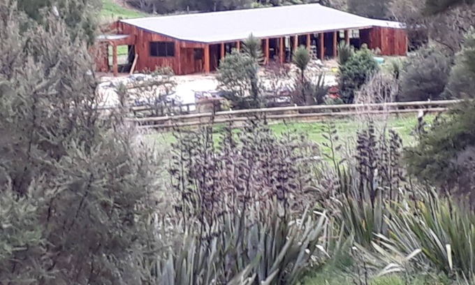 Paengaroa Other | Rustic Retreat