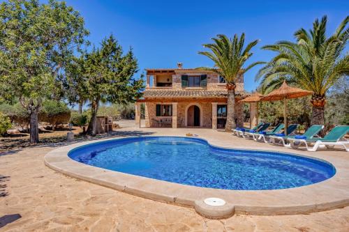 Cala Santany House | Rustica Sa Talaia by dracmallorca