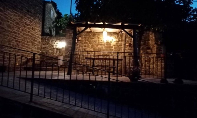 Castel Focognano House | Rustico Toscano