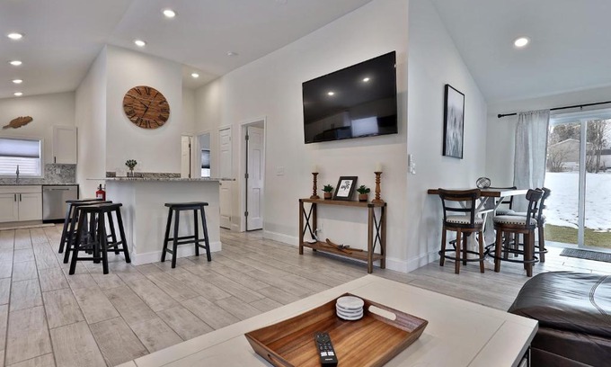 East Haven  Rutland County House | Rutland's Hidden Gem- 2 BR 1BA Renovated Home Close to Everything home