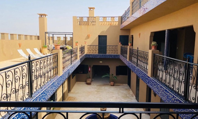 Massa House | Ryad Marocain Proche D'agadir 15 Personnes - 6 Chambres - 3 sdb - 1 Piscine