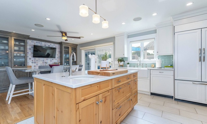 Seaford House | RYDER CUP ACCOMODATION < 8 miles, on the water, SLEEPS 13, CONCIERGE SERVICES