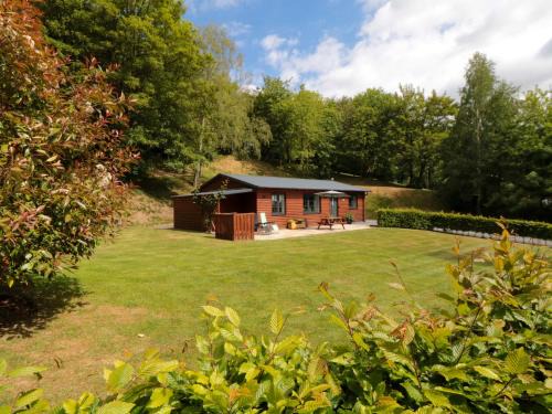 Kirkbymoorside House | Ryedale Country Lodges - Willow Lodge