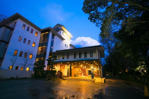 Tsu Hotel | Ryokan Seishounagon