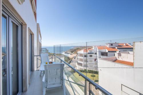 Sao Bernardino Apartment | São Bernardino Beach Bay Apartment - BB