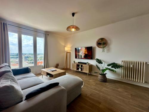 Blois Apartment | Séjour détente à Blois - Parking & Netflix inclus