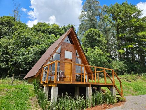 Videira Ski Chalet | Sítio Família Cherba - Cabana do Lago