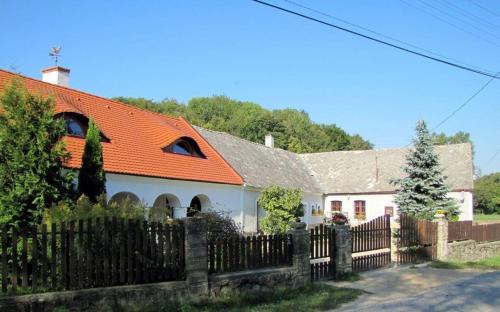 Penzesgyor Apartment | Sörényes Udvarház