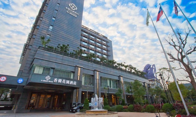 Zhongshan Hotel | S Aura Hotel
