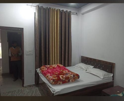 Rajgarhi Hotel | S R hotel