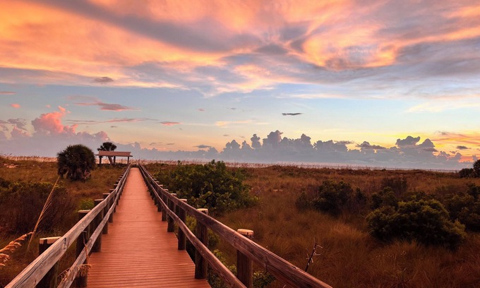 Placida Condo | S&S on Little Gasparilla Island: a beachfront Hideaway Bay condo with ferry