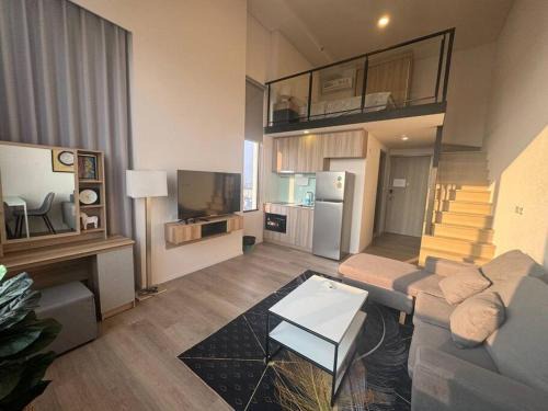 Phra Khanong Apartment | S87 Ramada Sukhumvit 87 BTS Onnut Swim Gym 711