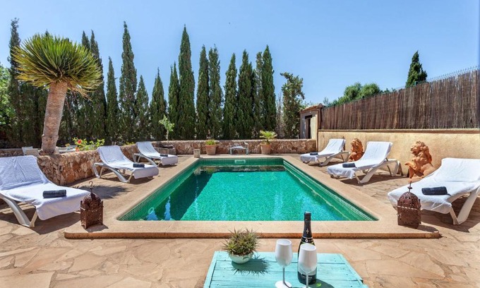 Es Llombards House | Sa Bassa - country house close to the village